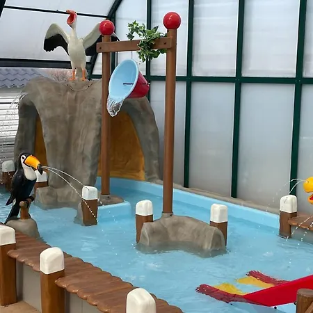 Kamp alanı Tente Toile Et Bois, Animaux Ok - 4 Pers. - Api-1-52-2237