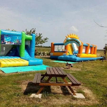 Kamp alanı Tente Toile Et Bois, Animaux Ok - 4 Pers. - Api-1-52-2237 La Faute-sur-Mer